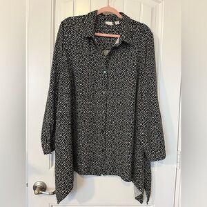 Westbound Woman 3X rayon soft button blouse polka dot asymmetrical hem